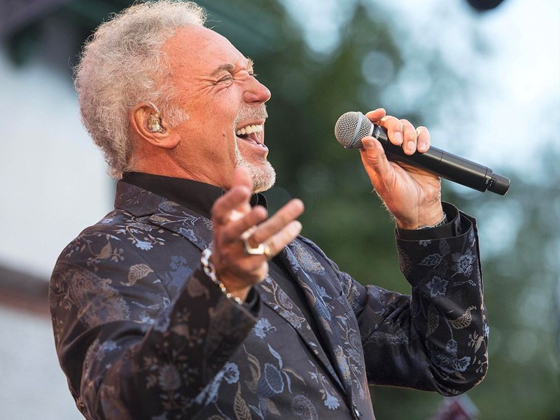 Tom Jones